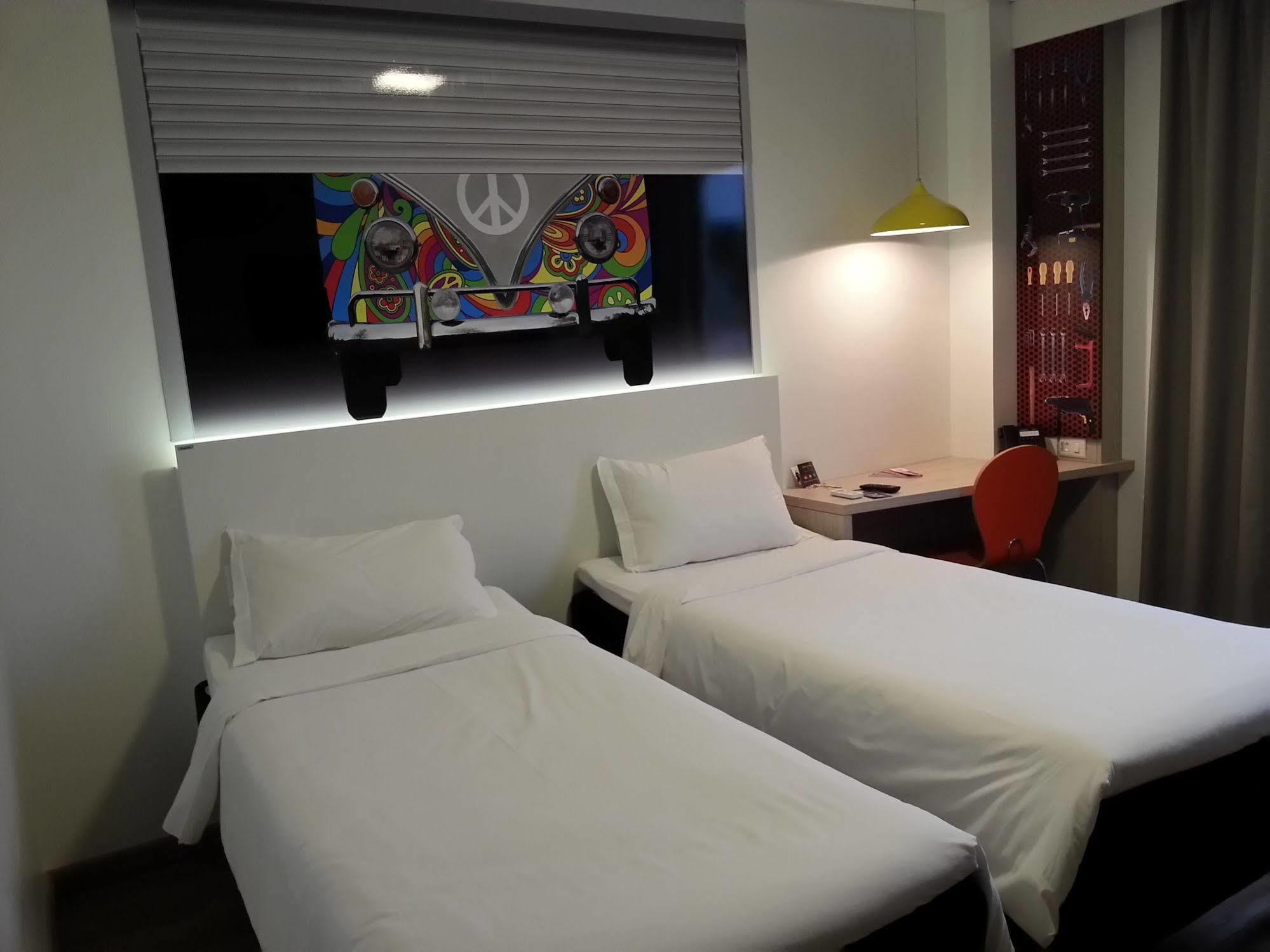 Hotel Caiua Lago Умуарама Экстерьер фото