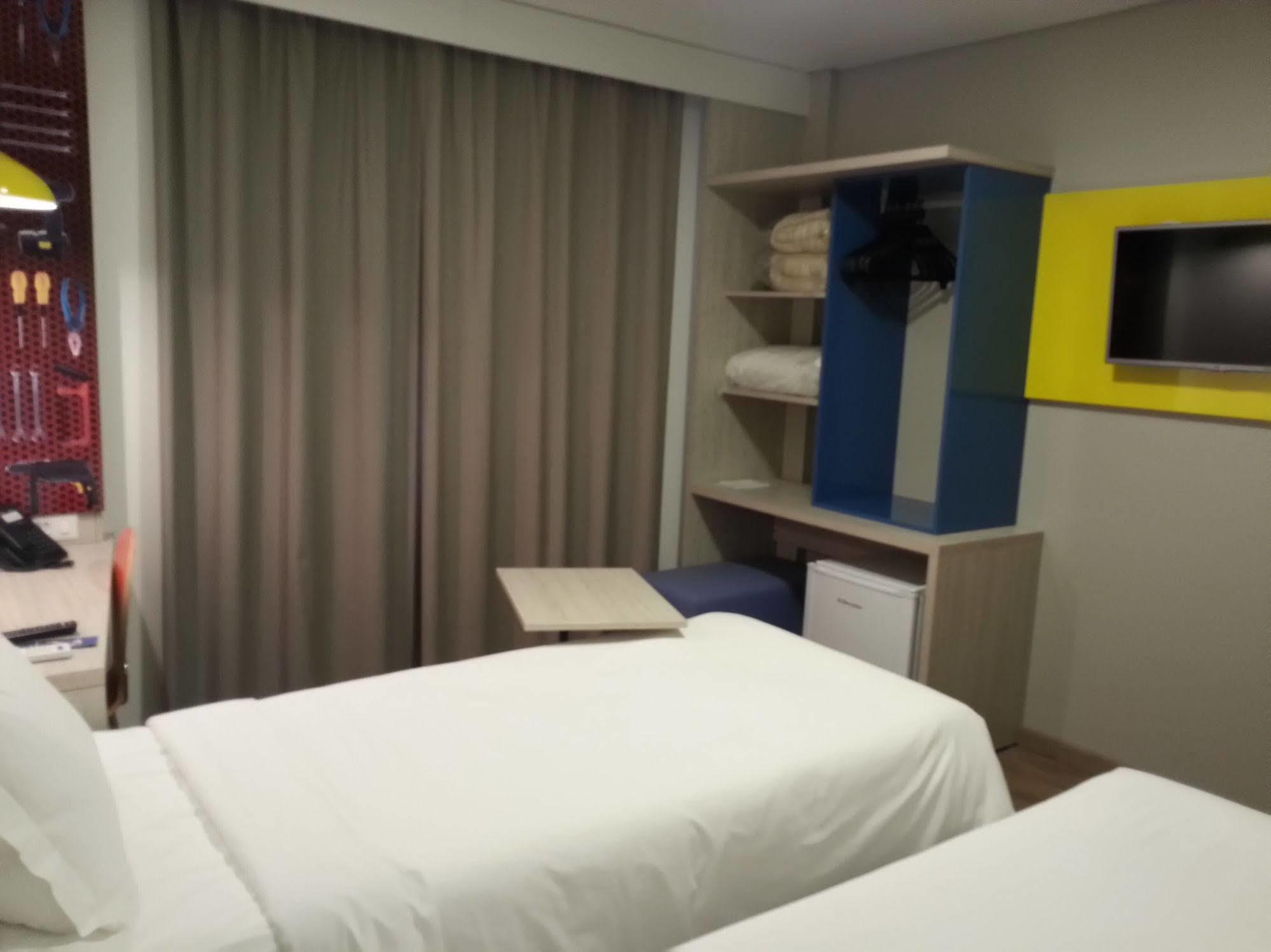 Hotel Caiua Lago Умуарама Экстерьер фото